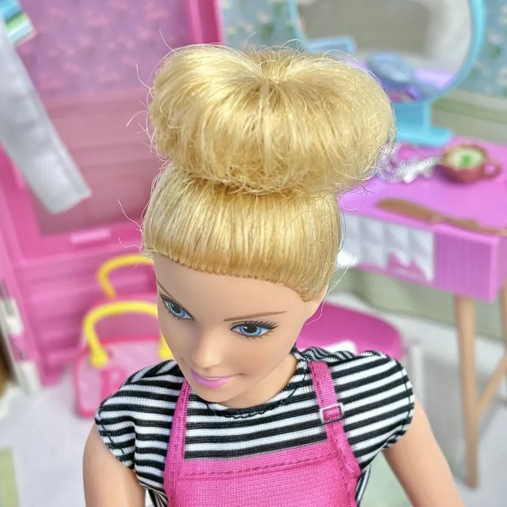 Barbie You Can Be Anything Coffee Shop Barista Doll Curvy Blonde Bun Millie Face